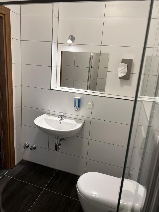 Hotel Pasa Paradies Kostenlose Parkplaetze Hanau Exteriér fotografie