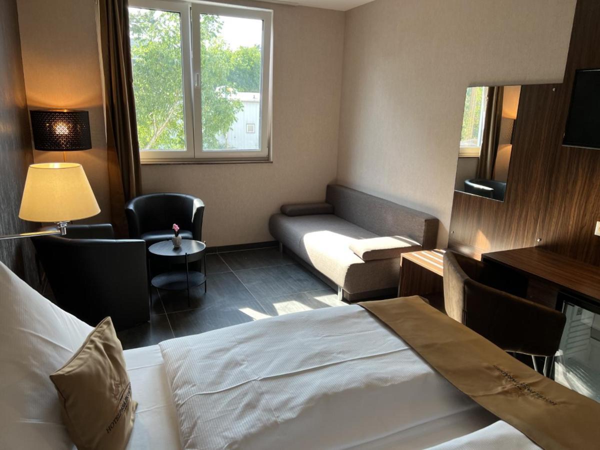 Hotel Pasa Paradies Kostenlose Parkplaetze Hanau Exteriér fotografie