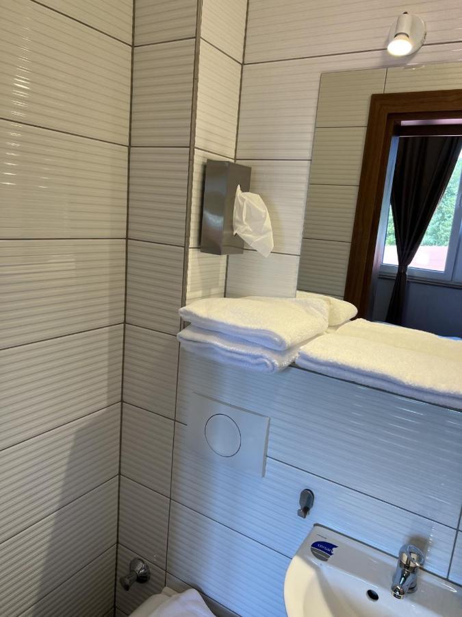 Hotel Pasa Paradies Kostenlose Parkplaetze Hanau Exteriér fotografie